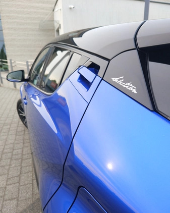 Toyota C-HR cena 95000 przebieg: 116000, rok produkcji 2018 z Kościan małe 211